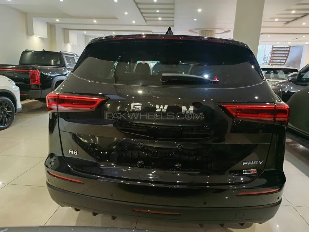 Haval H6 2025 for Sale in Lahore Haval H6 2025 for Sale in Lahore Image-12