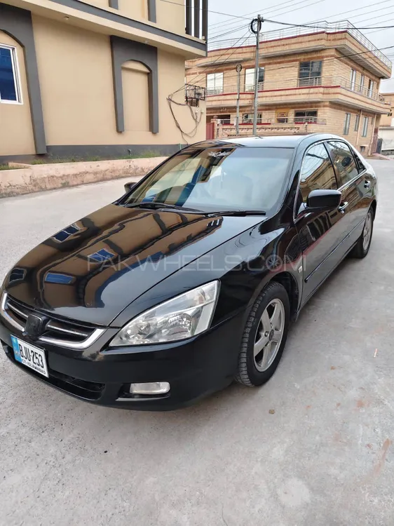 Honda Accord 2005 for Sale in Rawalpindi Image-1