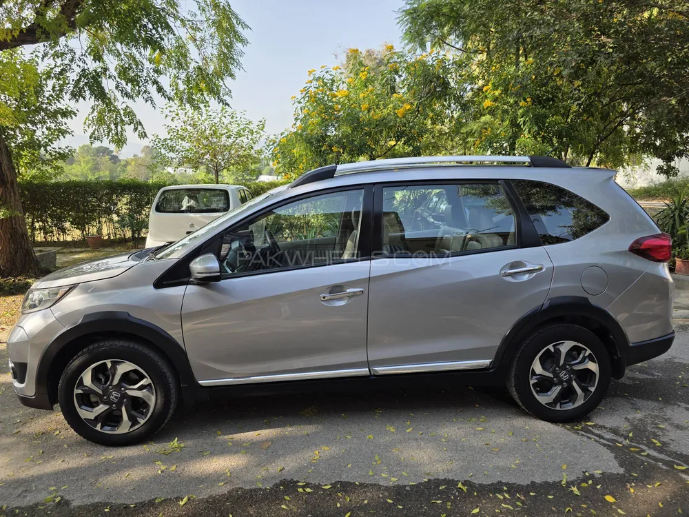 Honda BR-V 2017 for Sale in Islamabad Honda BR-V 2017 for Sale in Islamabad Image-4