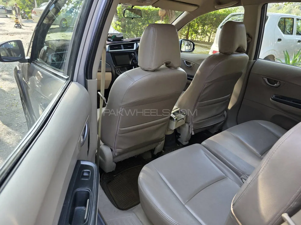 Honda BR-V 2017 for Sale in Islamabad Honda BR-V 2017 for Sale in Islamabad Image-15