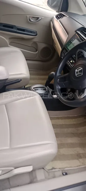 Honda BR-V 2020 for Sale in Lahore Honda BR-V 2020 for Sale in Lahore Image-13