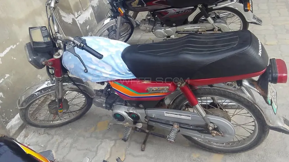 Honda CD 70 2012 for Sale Honda CD 70 2012 for Sale Image-5