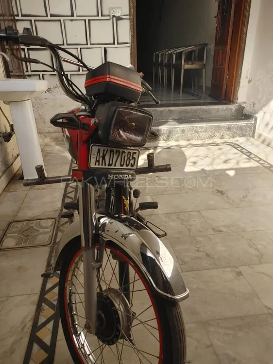 Honda CD 70 2022 for Sale Honda CD 70 2022 for Sale Image-3