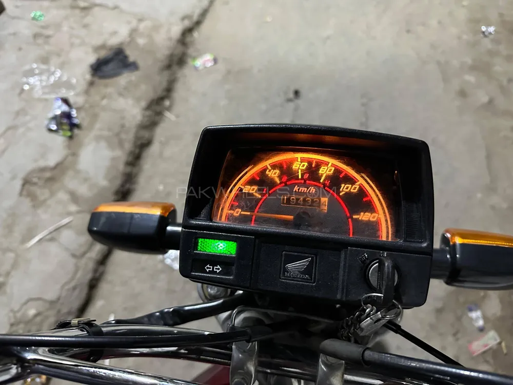 Honda CD 70 2025 for Sale Honda CD 70 2025 for Sale Image-4