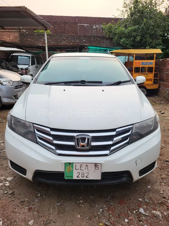 Honda City 2015 for Sale in Gujranwala Image-1