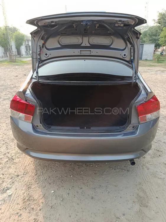 Honda City 2010 for Sale in Lahore Honda City 2010 for Sale in Lahore Image-18