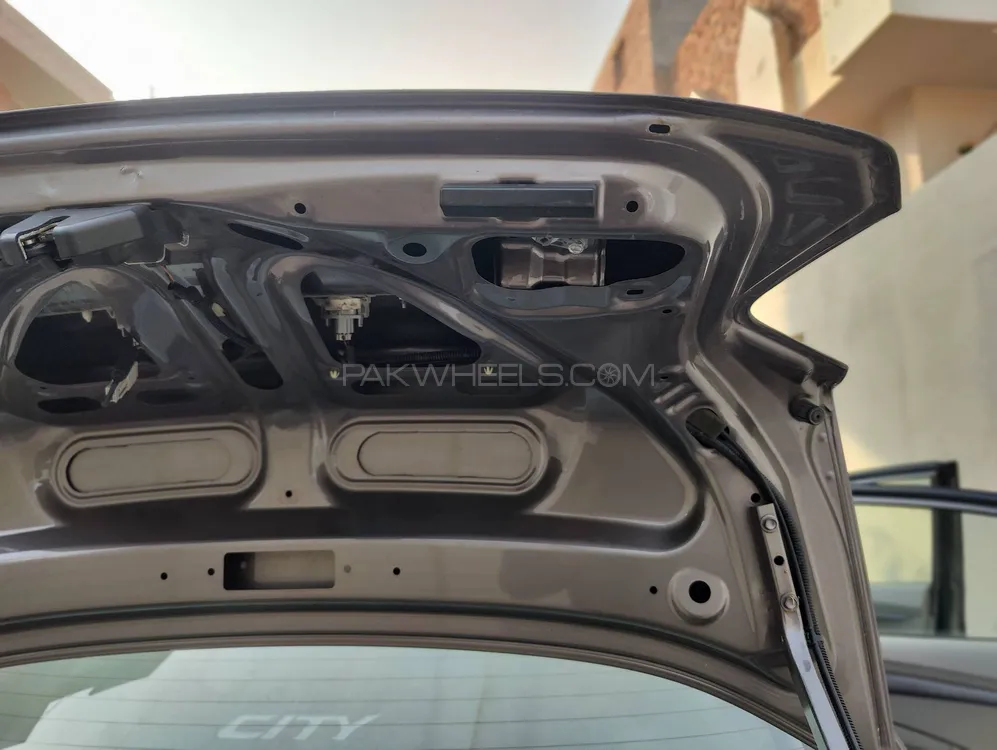 Honda City 2015 for Sale in Multan Honda City 2015 for Sale in Multan Image-8