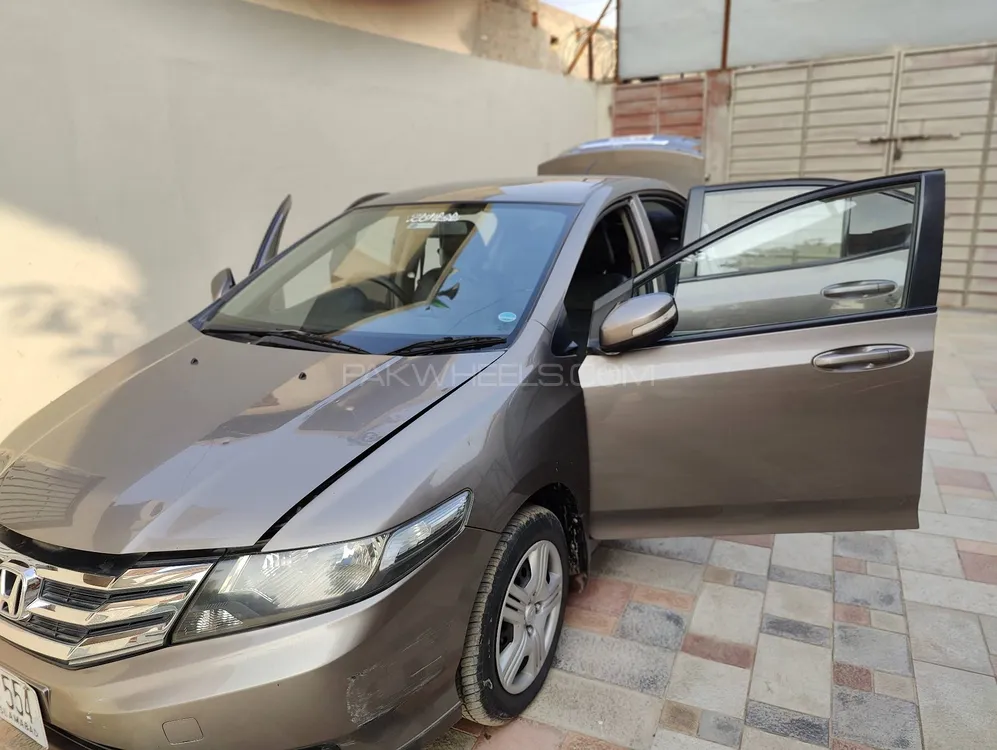Honda City 2015 for Sale in Multan Honda City 2015 for Sale in Multan Image-11