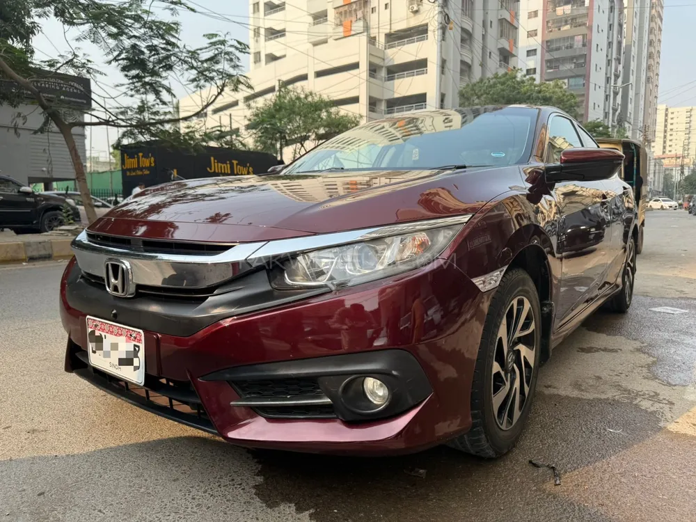 Honda Civic 2018 for Sale in Karachi Image-1