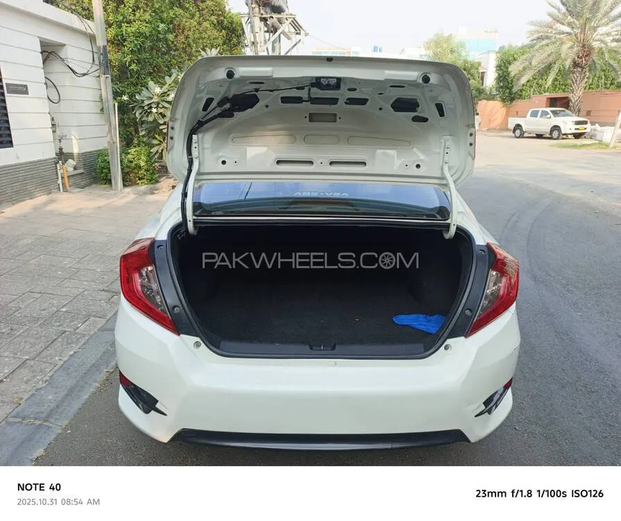 ہونڈا سوک 2017 for Sale in کراچی ہونڈا سوک 2017 for Sale in کراچی Image-7