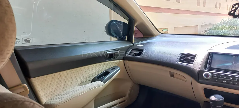 Honda Civic 2007 for Sale in Multan Honda Civic 2007 for Sale in Multan Image-4