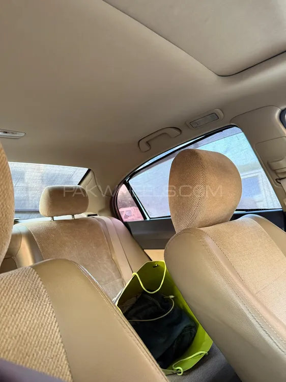 Honda Civic 2011 for Sale in Multan Honda Civic 2011 for Sale in Multan Image-10