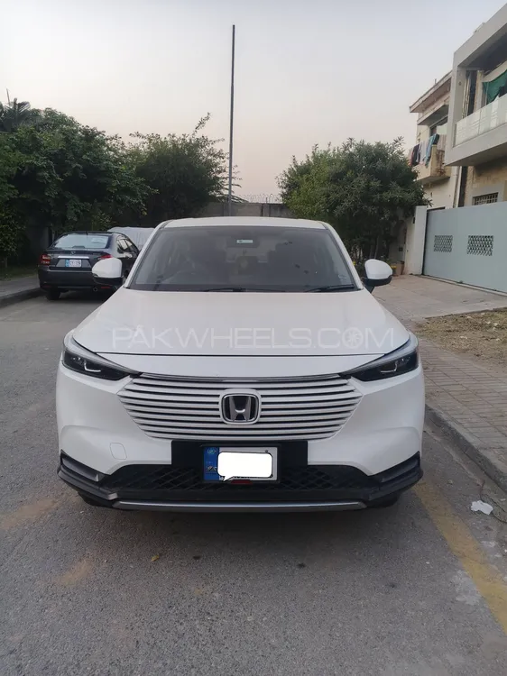 Honda HR-V 2023 for Sale in Islamabad Image-1