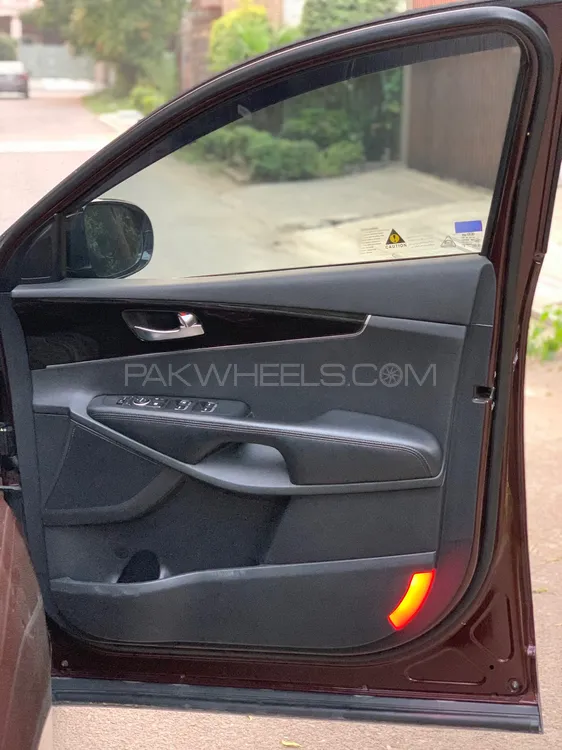 KIA Sorento 2022 for Sale in Lahore KIA Sorento 2022 for Sale in Lahore Image-14