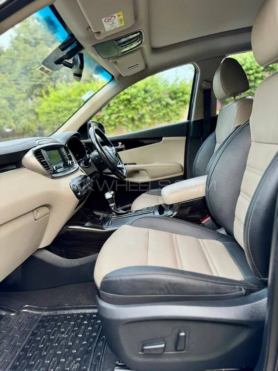 KIA Sorento 2021 for Sale in Lahore KIA Sorento 2021 for Sale in Lahore Image-12