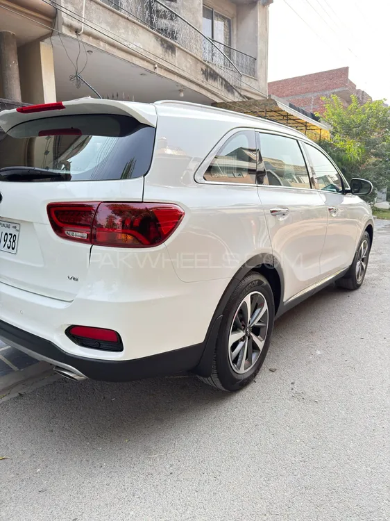 KIA Sorento 2023 for Sale in Lahore KIA Sorento 2023 for Sale in Lahore Image-7