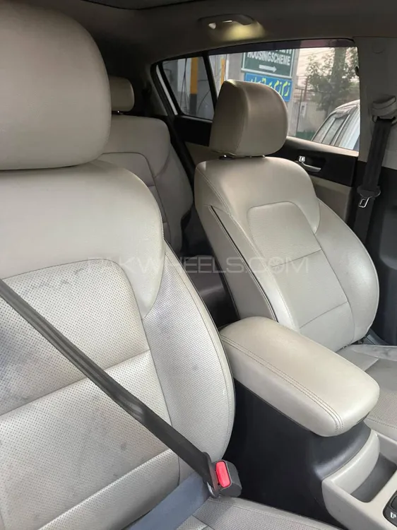 KIA Sportage 2022 for Sale in Multan KIA Sportage 2022 for Sale in Multan Image-12
