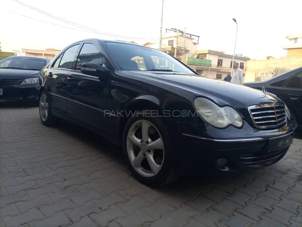 Mercedes Benz C Class 2006 for Sale in Rawalpindi Mercedes Benz C Class 2006 for Sale in Rawalpindi Image-2