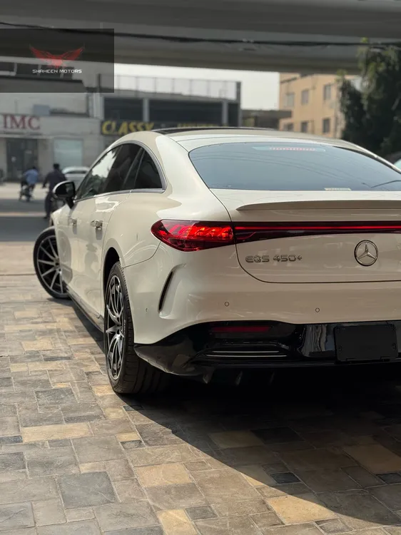 Mercedes Benz EQS 2022 for Sale in Lahore Mercedes Benz EQS 2022 for Sale in Lahore Image-3
