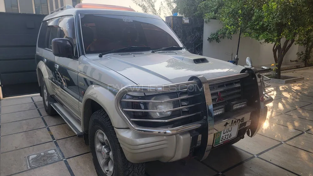 Mitsubishi Pajero 1992 for Sale in Gujranwala Image-1