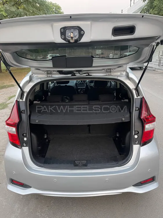 Nissan Note 2020 for Sale in Lahore Nissan Note 2020 for Sale in Lahore Image-18