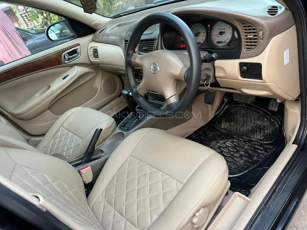 Nissan Sunny 2009 for Sale in Lahore Nissan Sunny 2009 for Sale in Lahore Image-10