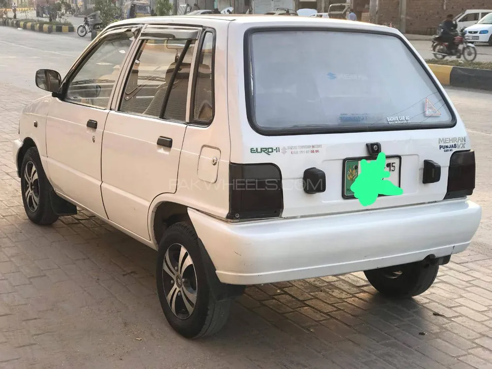 Suzuki Mehran 2015 for Sale in Gujranwala Suzuki Mehran 2015 for Sale in Gujranwala Image-3