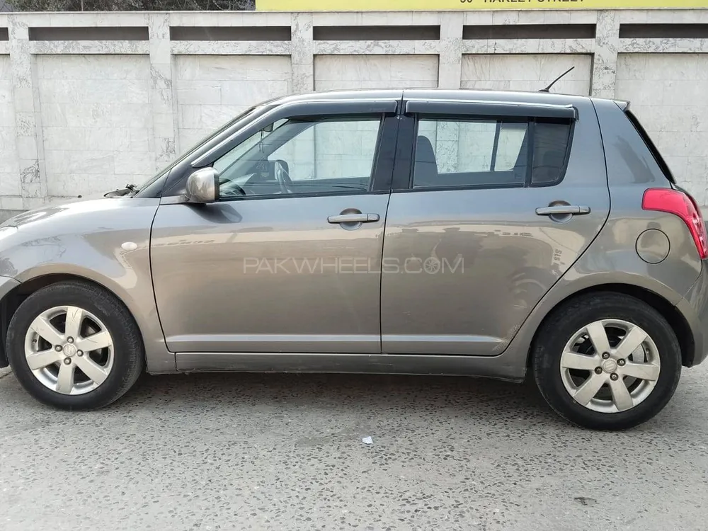 Suzuki Swift 2013 for Sale in Rawalpindi Suzuki Swift 2013 for Sale in Rawalpindi Image-5