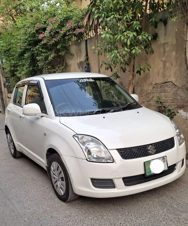 Suzuki Swift 2013 for Sale in Lahore Suzuki Swift 2013 for Sale in Lahore Image-2