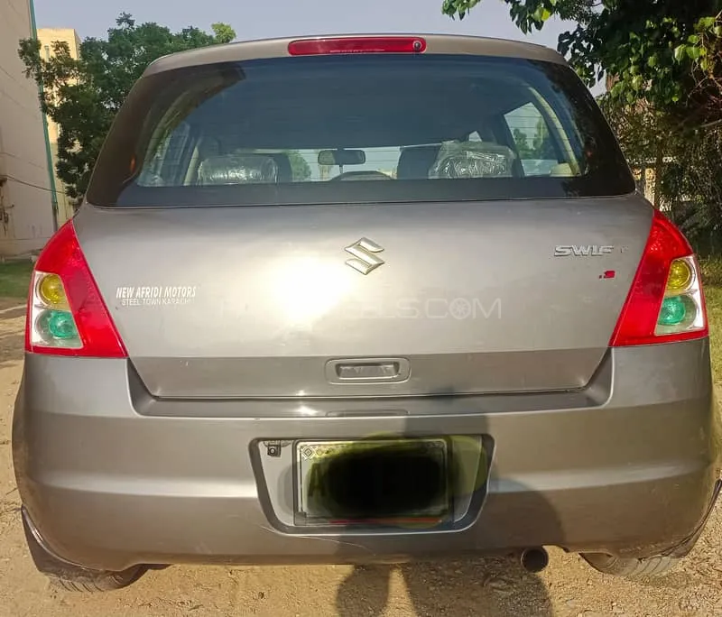 Suzuki Swift 2010 for Sale in Karachi Suzuki Swift 2010 for Sale in Karachi Image-5
