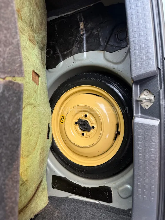 Suzuki Swift 2012 for Sale in Lahore Suzuki Swift 2012 for Sale in Lahore Image-18