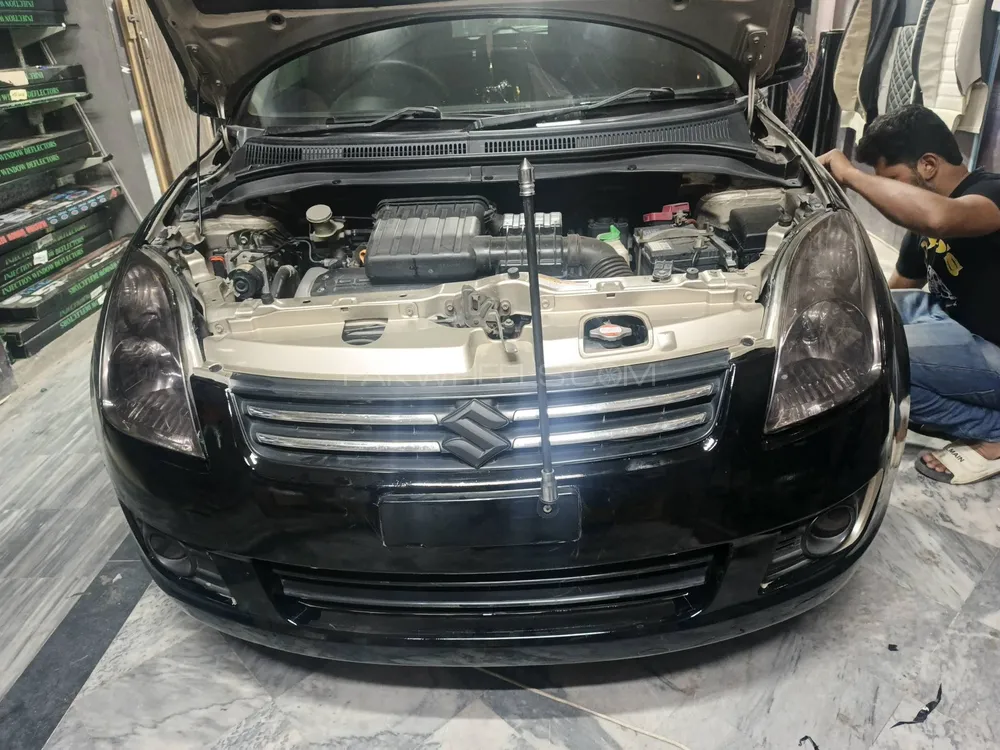 Suzuki Swift 2017 for Sale in Sialkot Suzuki Swift 2017 for Sale in Sialkot Image-3