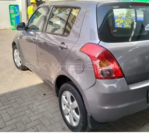 Suzuki Swift 2017 for Sale in Karachi Suzuki Swift 2017 for Sale in Karachi Image-2