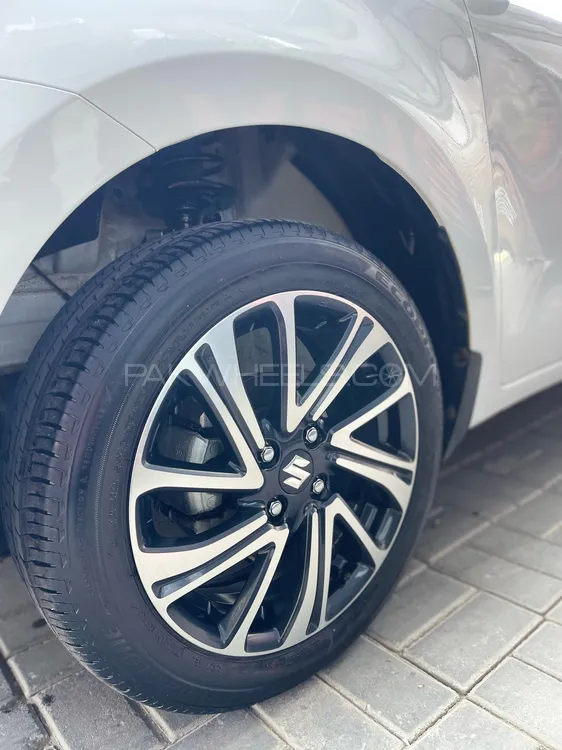 Suzuki Swift 2024 for Sale in Sialkot Suzuki Swift 2024 for Sale in Sialkot Image-9