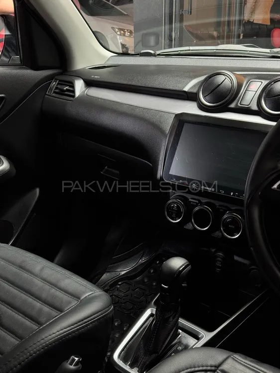 Suzuki Swift 2024 for Sale in Islamabad Suzuki Swift 2024 for Sale in Islamabad Image-5