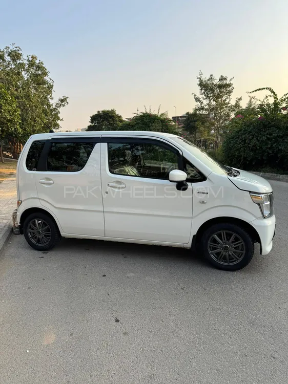 Suzuki Wagon R 2022 for Sale in Islamabad Suzuki Wagon R 2022 for Sale in Islamabad Image-7