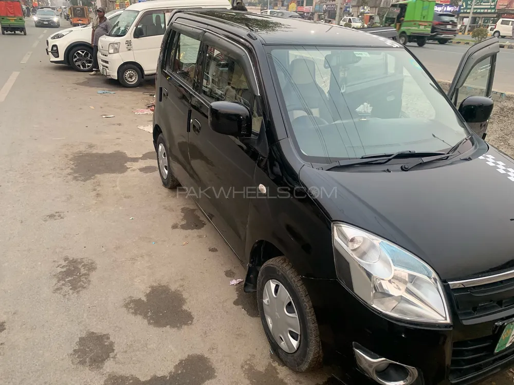 Suzuki Wagon R 2017 for Sale in Lahore Suzuki Wagon R 2017 for Sale in Lahore Image-7