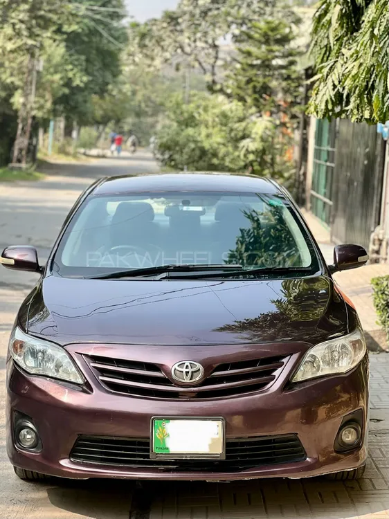 Toyota Corolla 2013 for Sale in Lahore Image-1