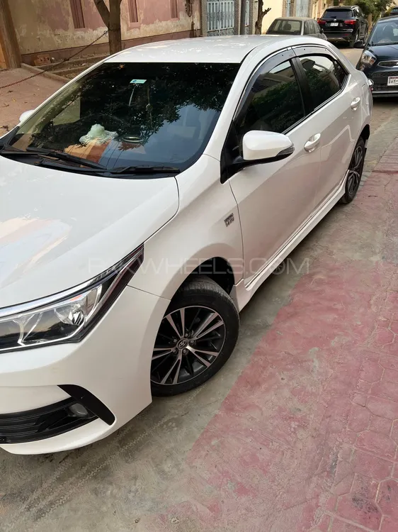Toyota Corolla 2019 for Sale in Karachi Image-1