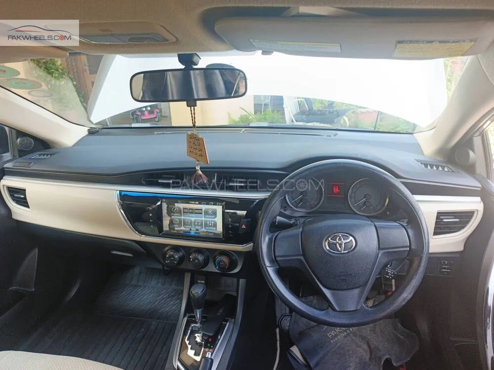 Toyota Corolla 2015 for Sale in Rawalpindi Toyota Corolla 2015 for Sale in Rawalpindi Image-10