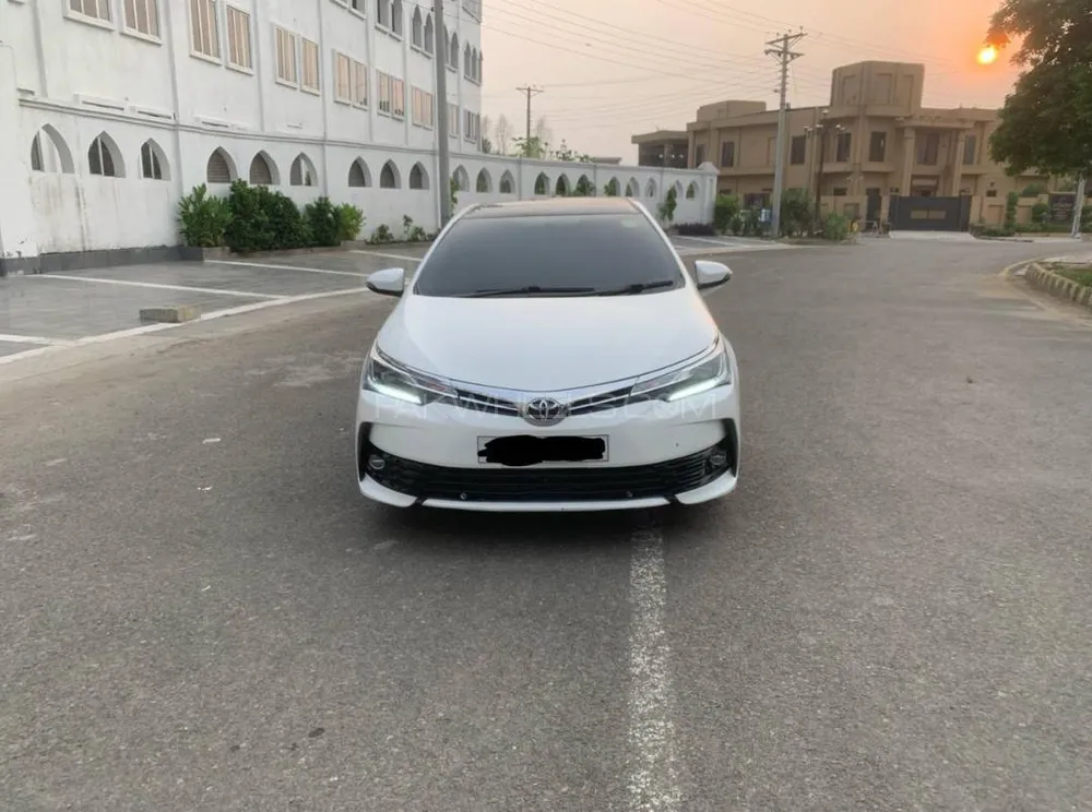 Toyota Corolla 2015 for Sale in Gujranwala Toyota Corolla 2015 for Sale in Gujranwala Image-6