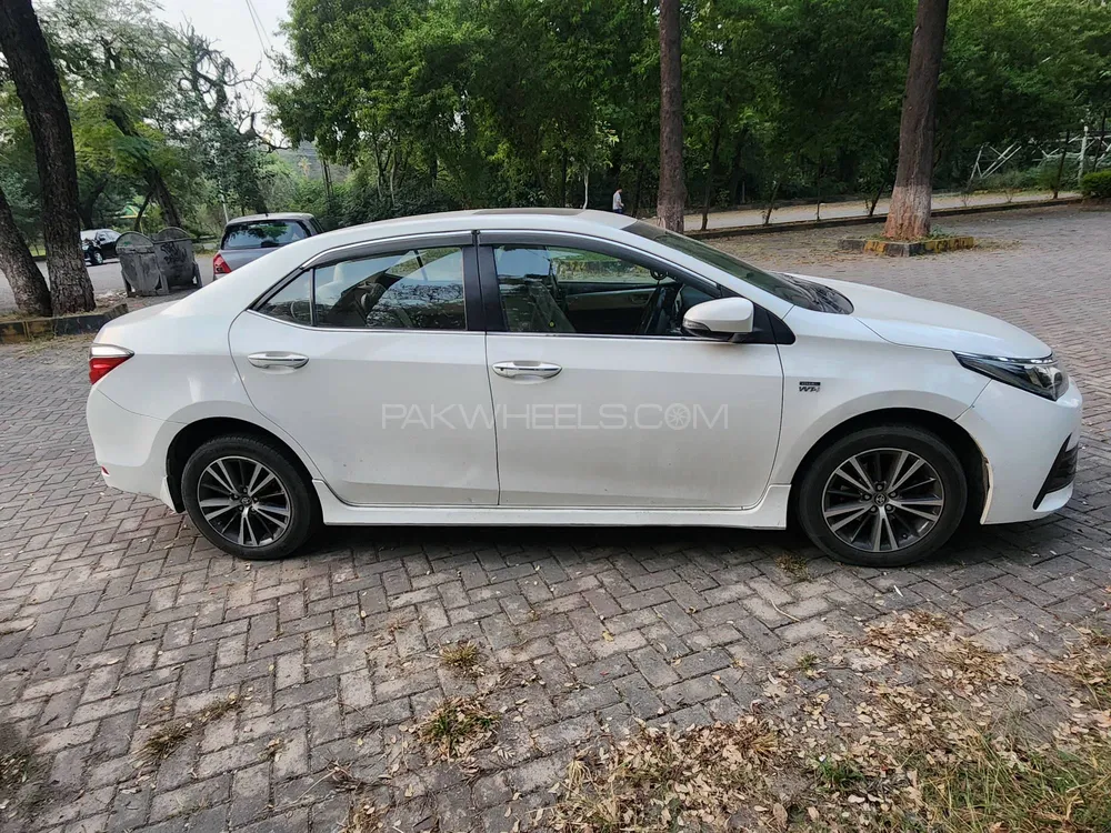 Toyota Corolla 2019 for Sale in Rawalpindi Toyota Corolla 2019 for Sale in Rawalpindi Image-3
