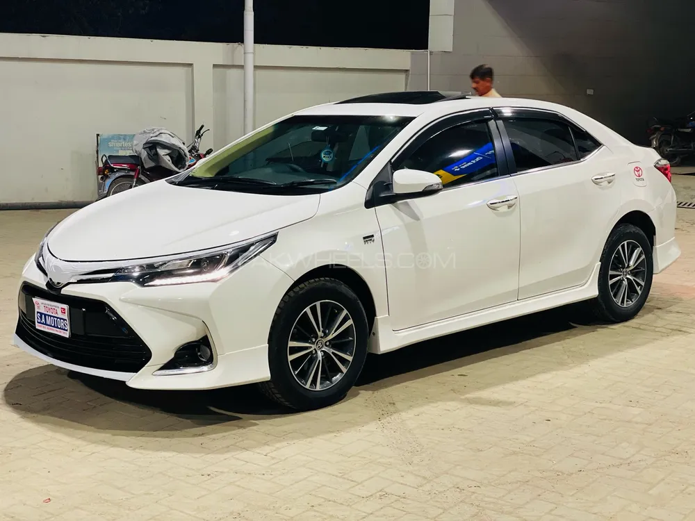 Toyota Corolla 2020 for Sale in Gujrat Toyota Corolla 2020 for Sale in Gujrat Image-7