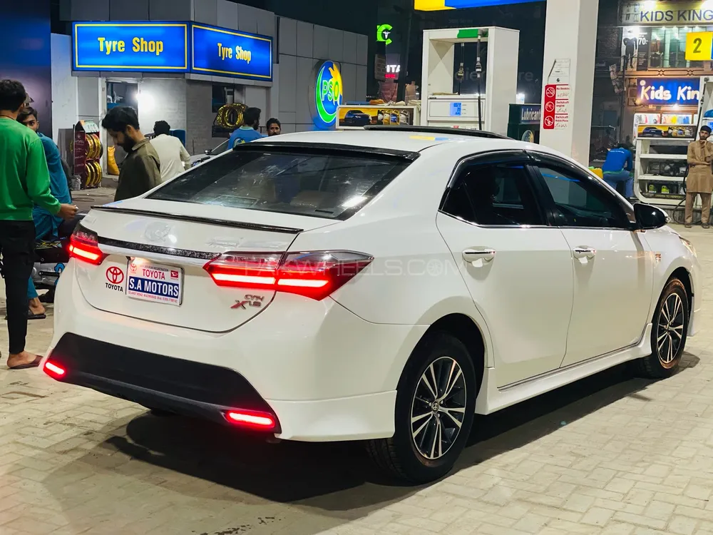 Toyota Corolla 2020 for Sale in Gujrat Toyota Corolla 2020 for Sale in Gujrat Image-9