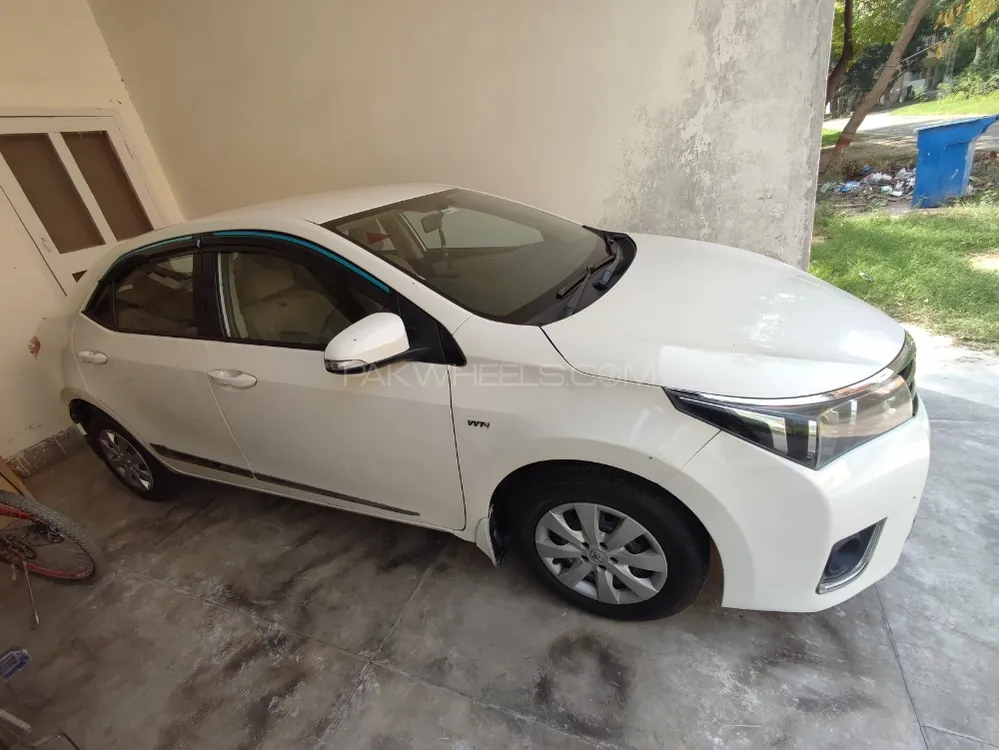 Toyota Corolla 2016 for Sale in Multan Toyota Corolla 2016 for Sale in Multan Image-9