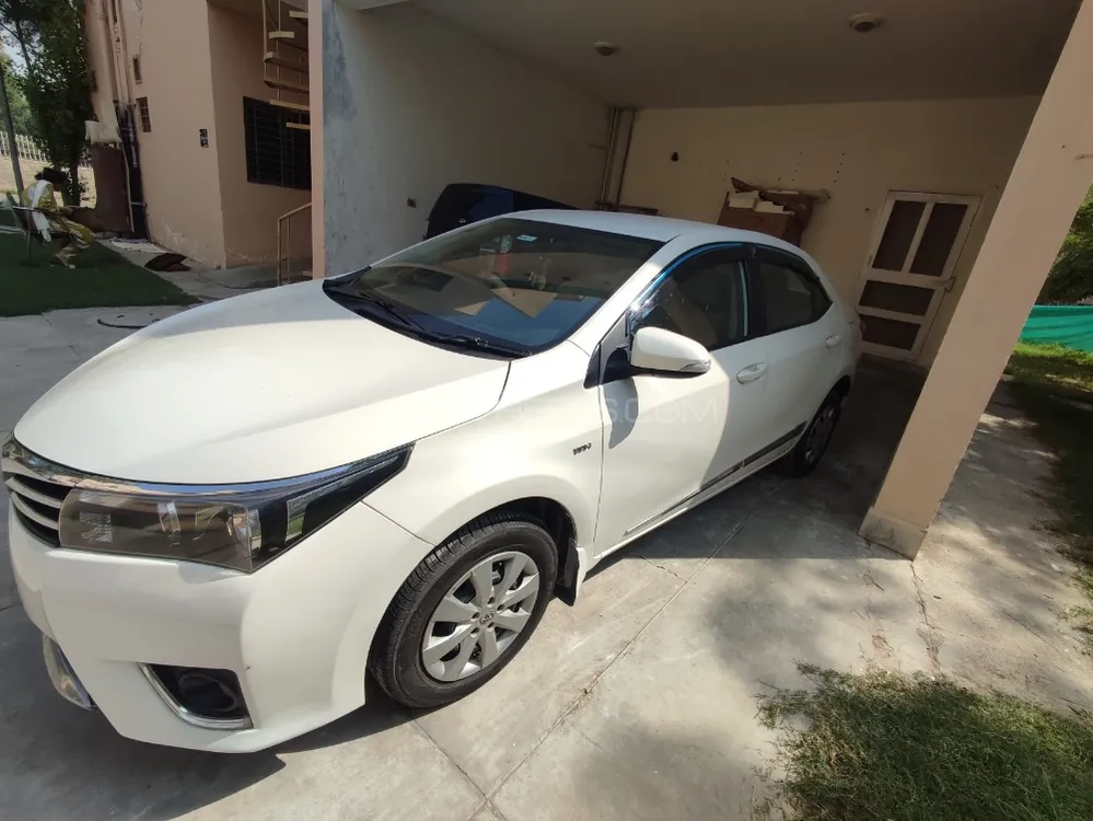 Toyota Corolla 2016 for Sale in Multan Toyota Corolla 2016 for Sale in Multan Image-12
