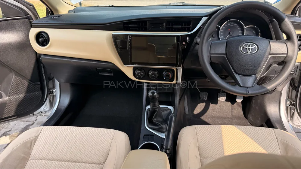Toyota Corolla 2019 for Sale in Gujranwala Toyota Corolla 2019 for Sale in Gujranwala Image-14