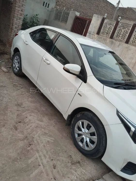 Toyota Corolla 2016 for Sale in Arifwala Image-1