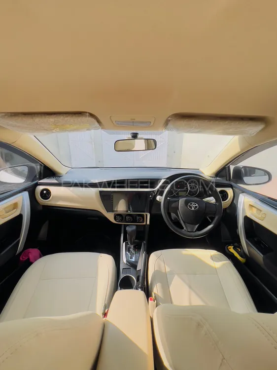 Toyota Corolla 2020 for Sale in Swabi Toyota Corolla 2020 for Sale in Swabi Image-5