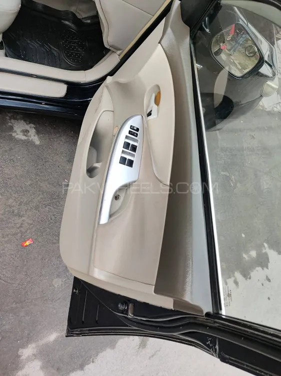 Toyota Corolla 2011 for Sale in Lahore Toyota Corolla 2011 for Sale in Lahore Image-9